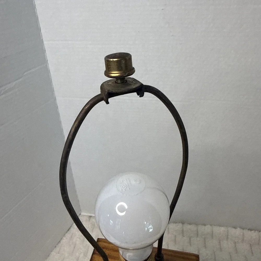 Vintage Alabama Co Solid Wood  Turned Spindle Trophy Table Lamp Rustic Retro MCM